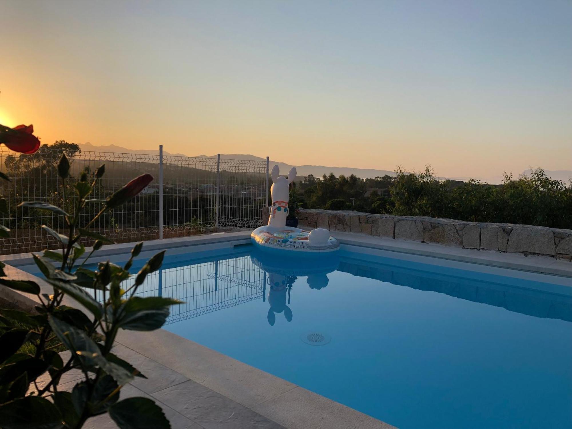 Vista Mare Con Piscina A Budoni - Baia Sant'Anna Villa Exterior photo